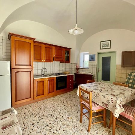 Trulli Lupoli In Valle D Itria 치스테르니노 외부 사진